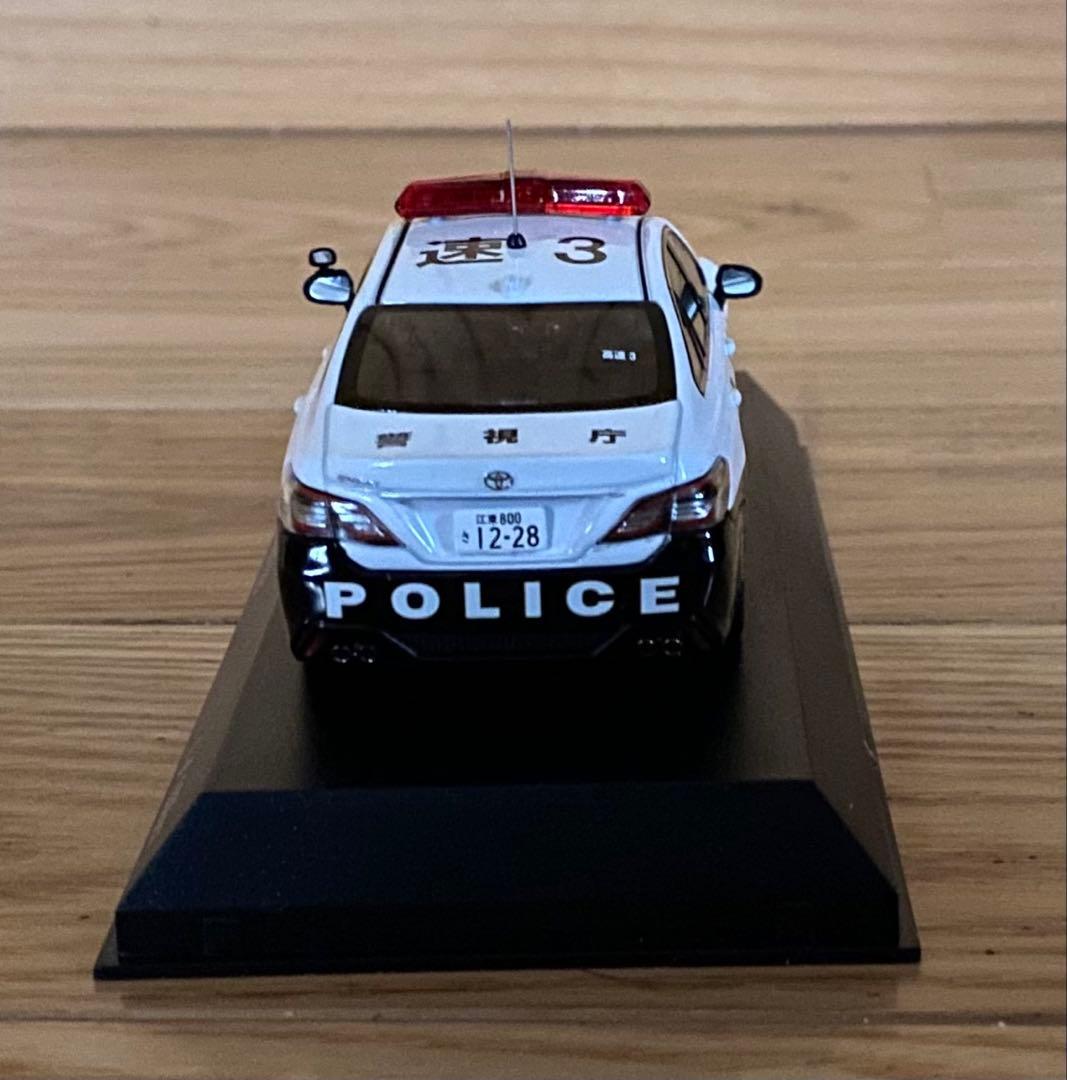 トヨタクラウン警察車両 2022年モデル
