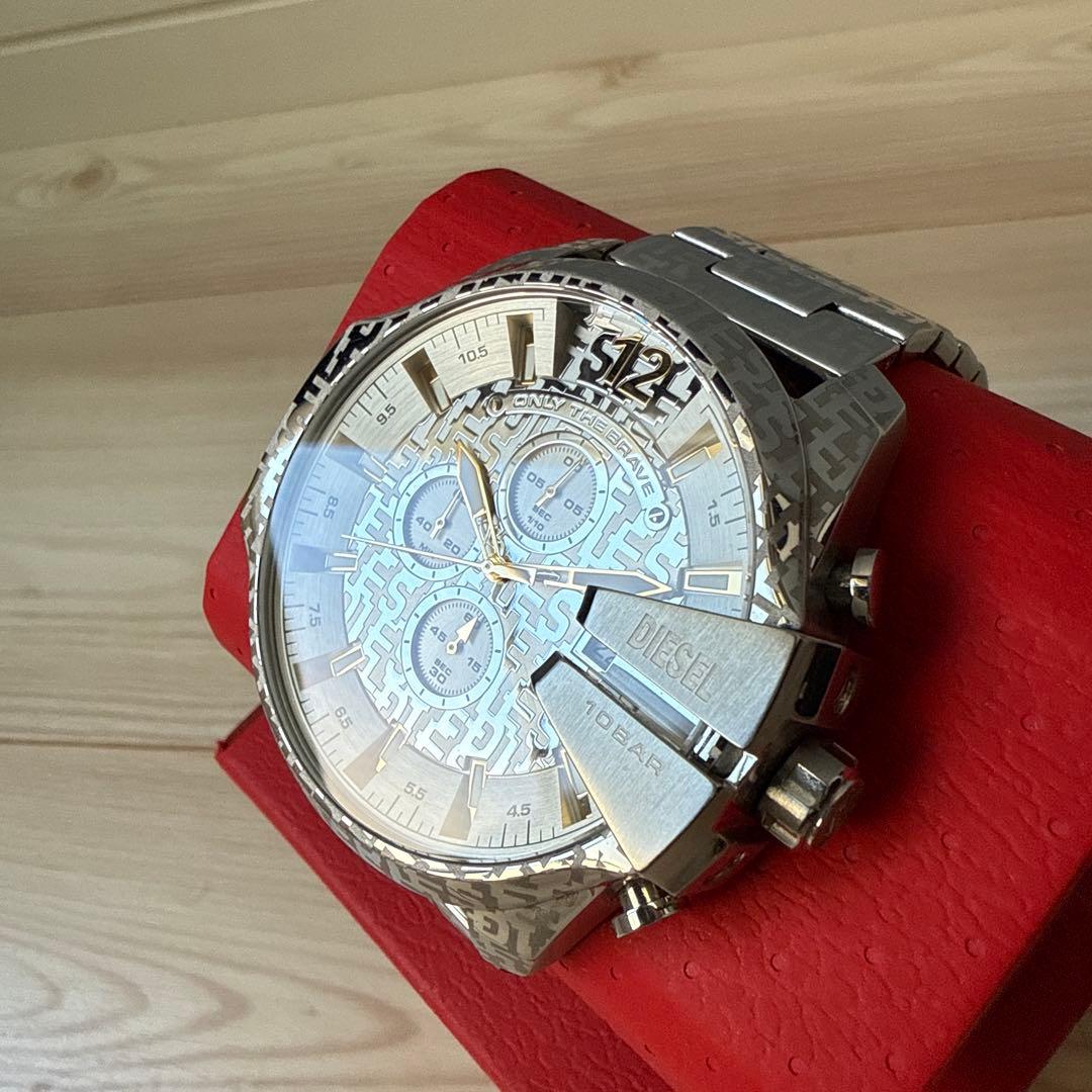 DIESEL dz4636 MEGA CHIEF 腕時計