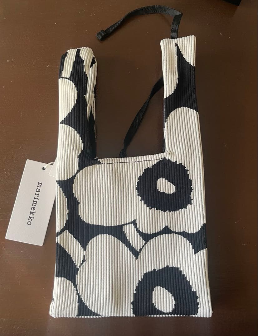 新品 マリメッコ Knitted Mini Tote Unikko トートバッグ