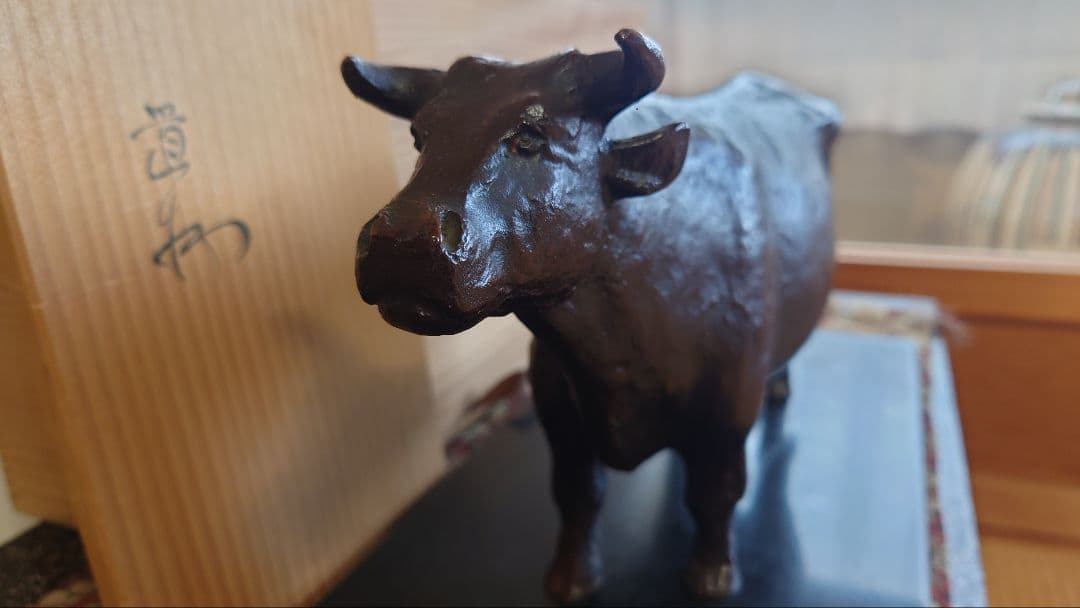 高岡美術鋳芸　鋳造和牛