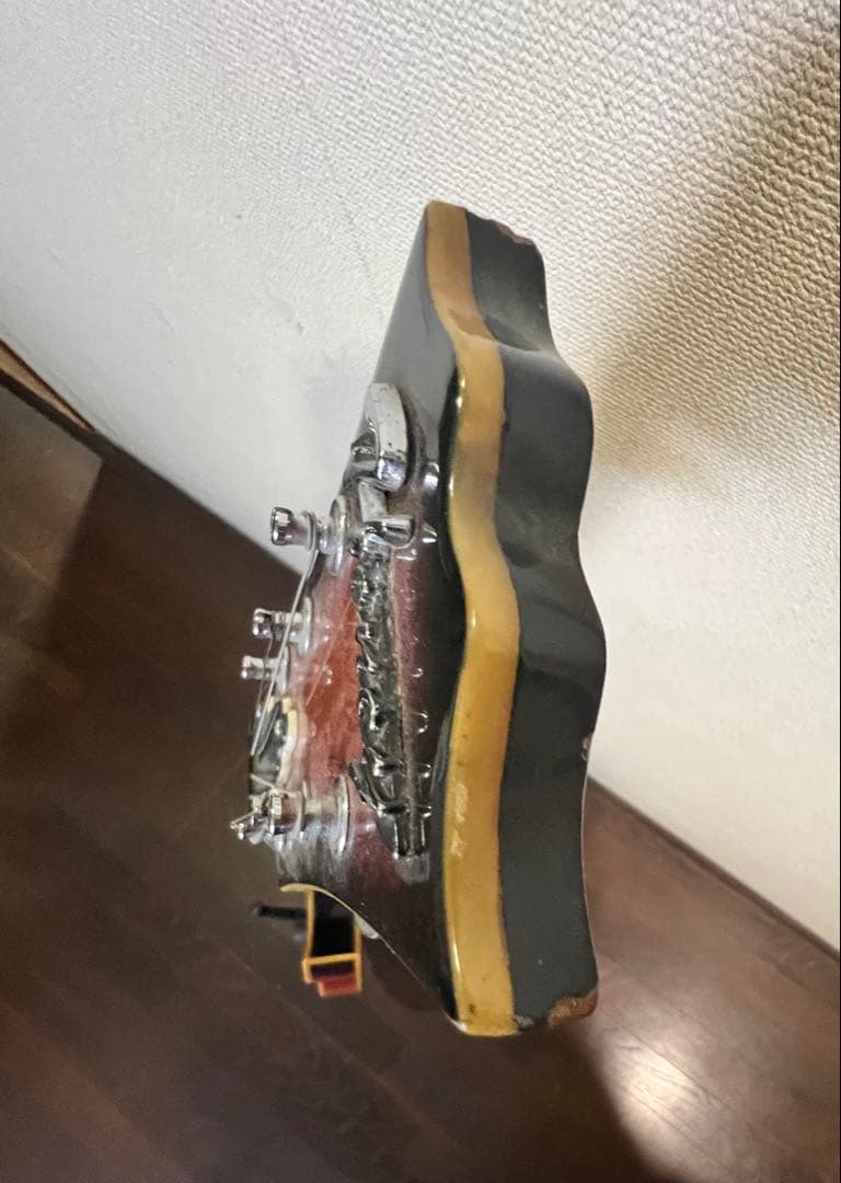 ジャンク　希少個体　左利き用　国産ビザールギター　Honey製　1960代年製