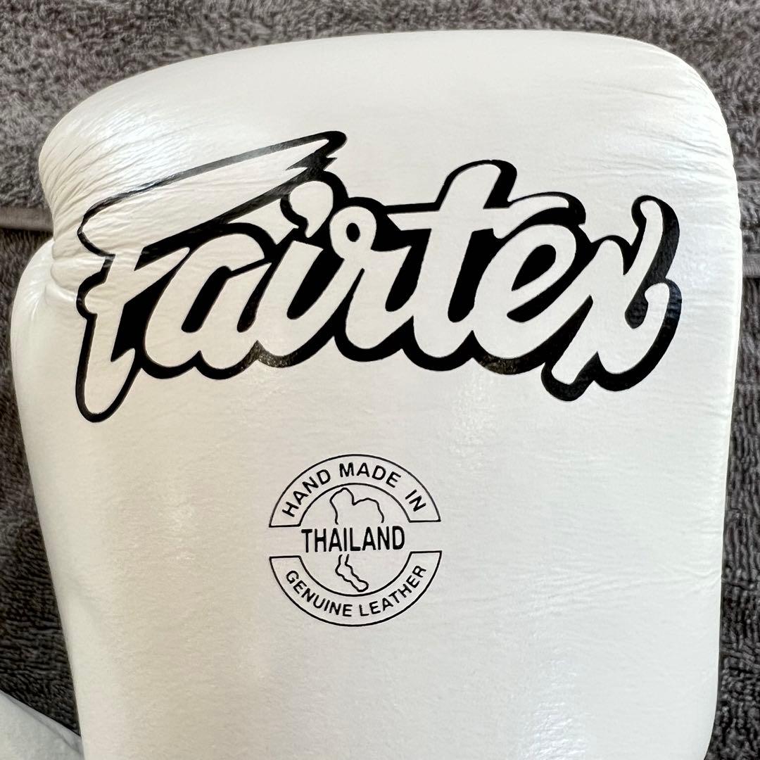 Fairtex ボクシング ムエタイ グローブ ホワイト10oz