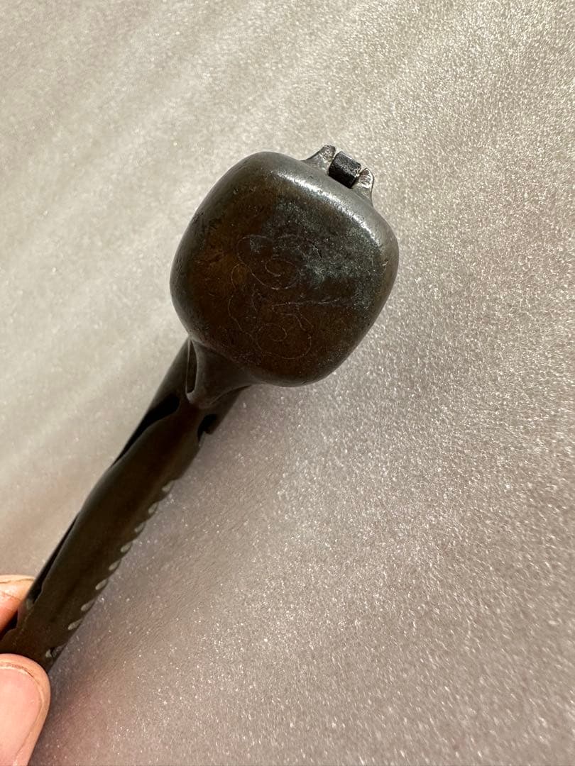 龍文堂造　銅矢立　銀象嵌