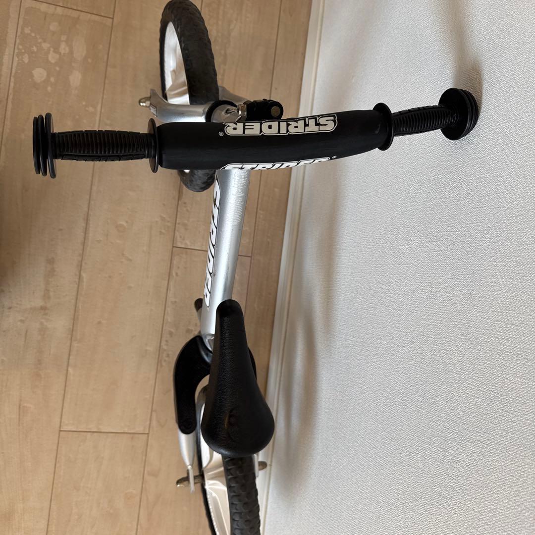 STRIDER PRO シルバー