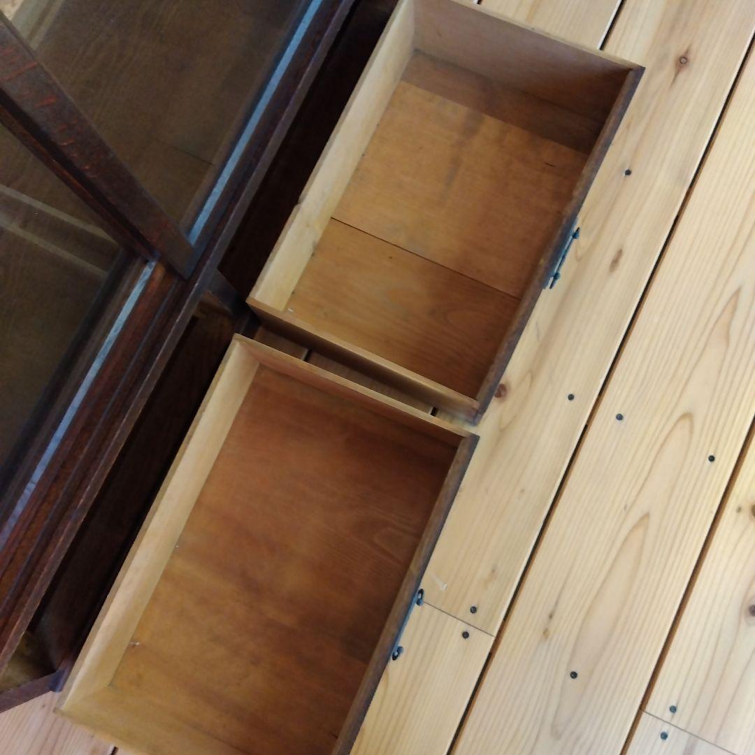 古いガラス戸棚 ガラス収納棚 ビンテージガラスキャビネット 古家具