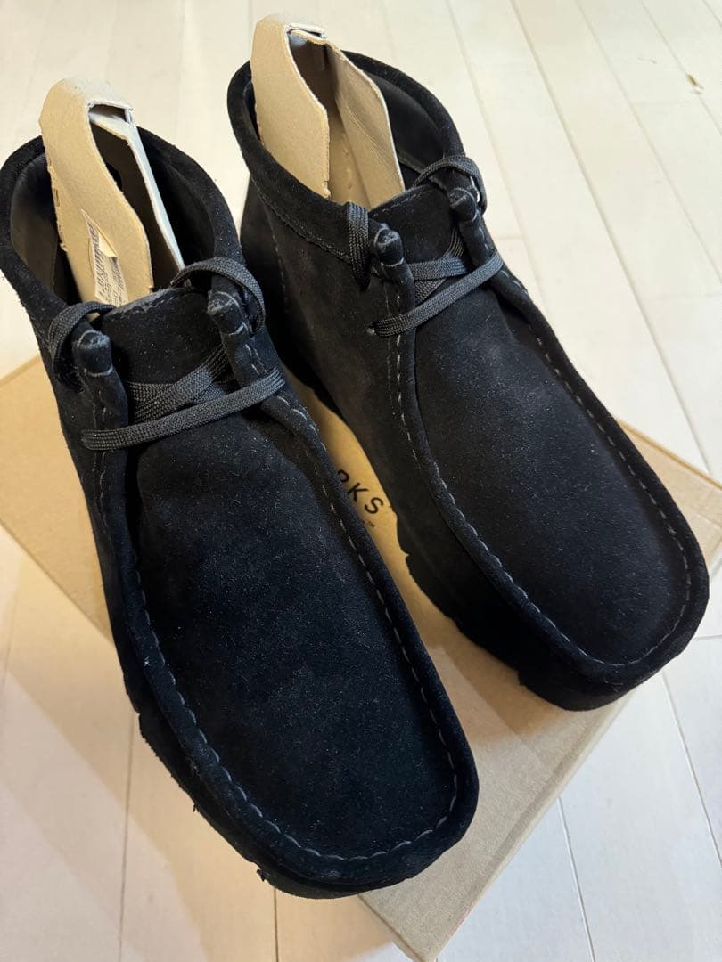 クラークス ワラビー ゴアテックス