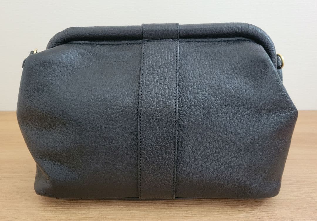 A.D.M.J. ラムレザー口金クロスボディショルダーバッグ