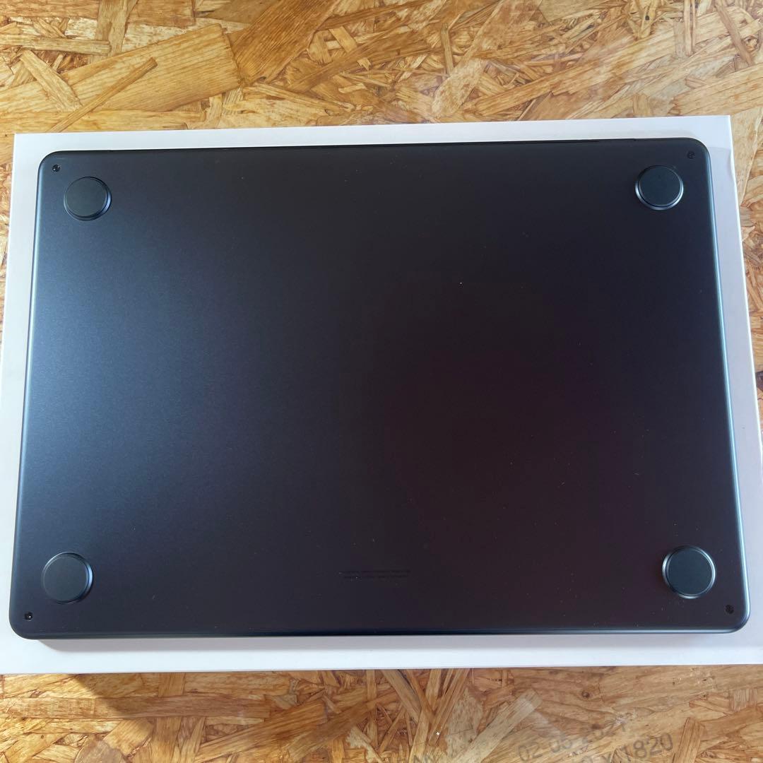 【良品】MacBookAir M2 16GB/SSD256GB A2681