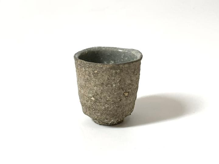 作家物　陶芸家　作者不明　炻器　酒器　酒盃　筒盃　ぐい呑　加守田章二