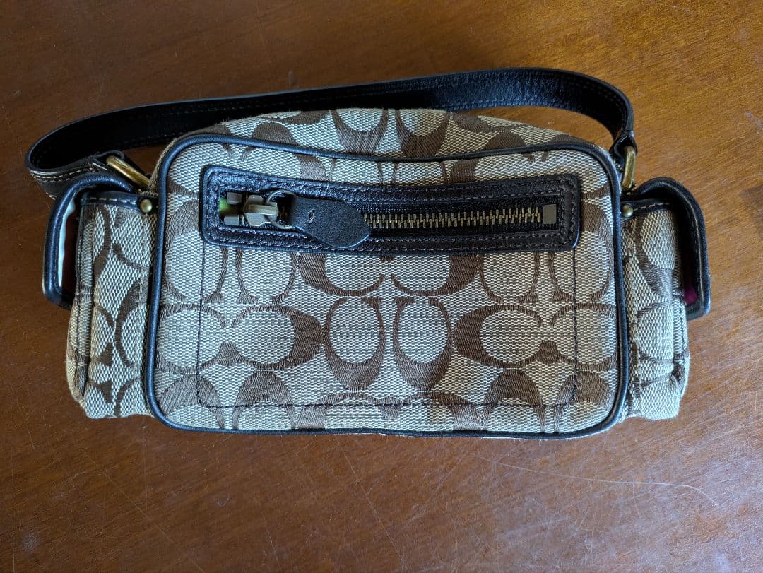 Coach ロゴ柄ショルダーバッグ