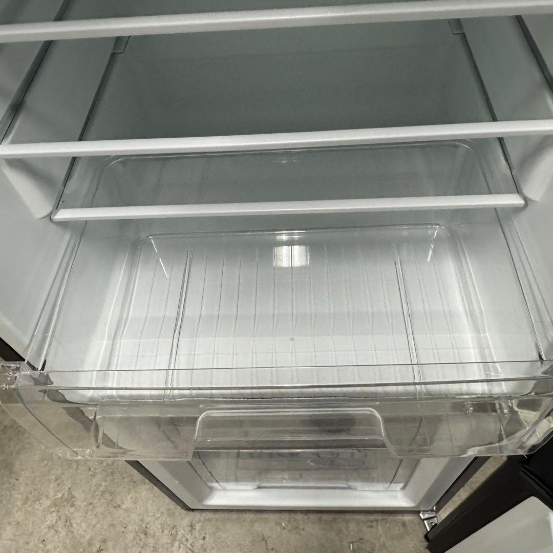 コーギー！美品‼️アイリスオーヤマ 142L 冷蔵庫 23年製