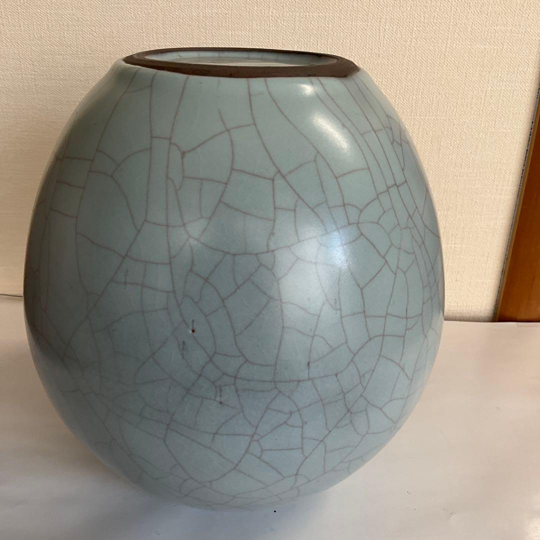 日本工芸会正会員　高井進作　青磁壺