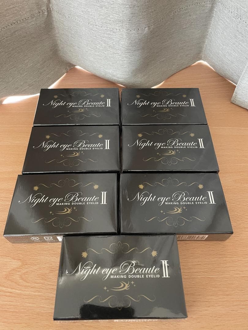 ナイトアイボーテII StreeTrend 二重メイク 3ml*7本セット