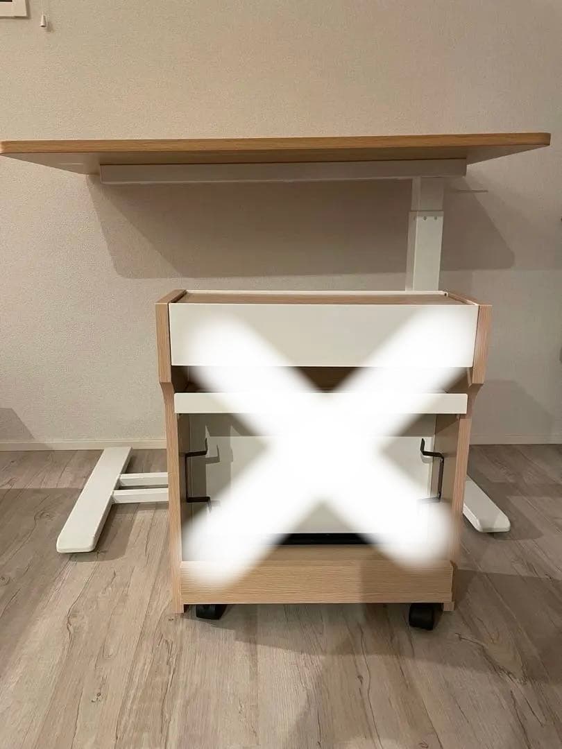 FlexiSpot H7 昇降式デスクとケーブル収納