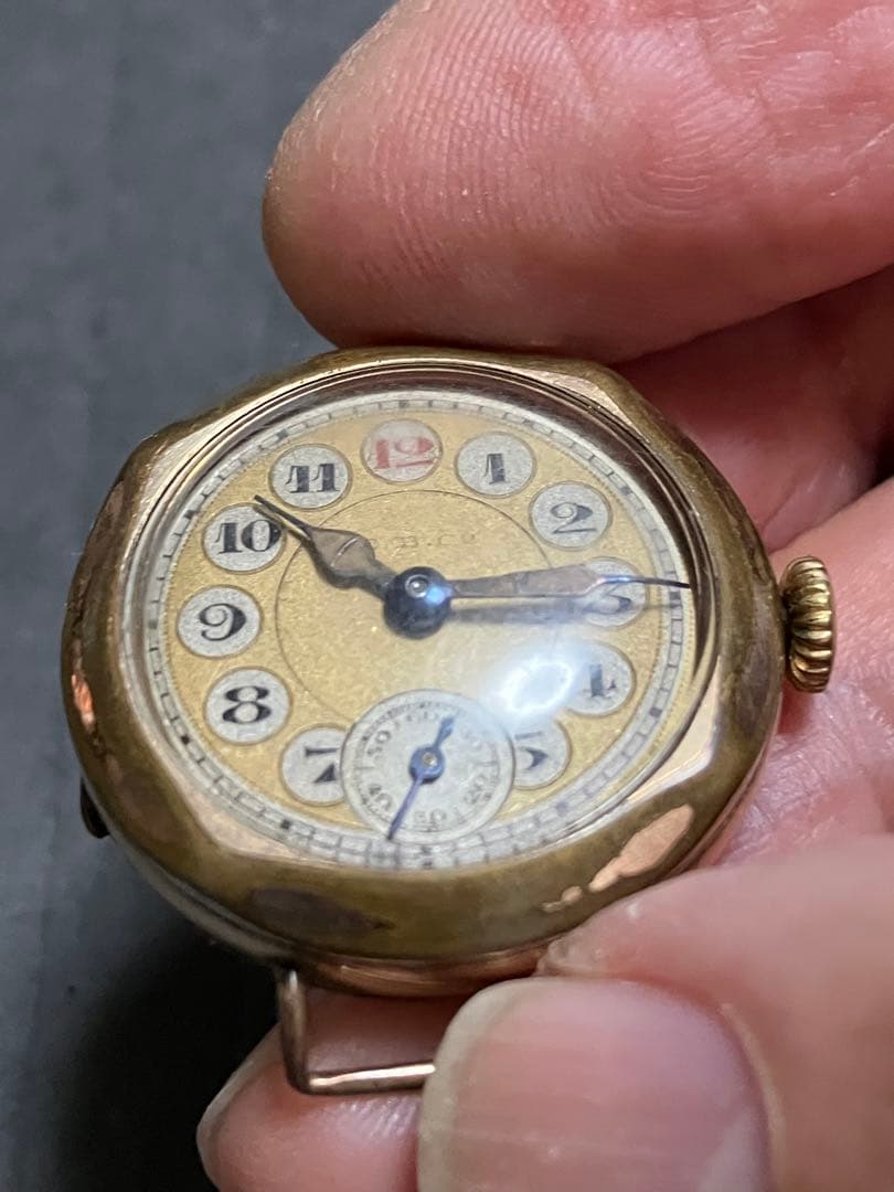 U*o様 18K金無垢？落札した方がほったらかしなので他の人宜しくお願いします