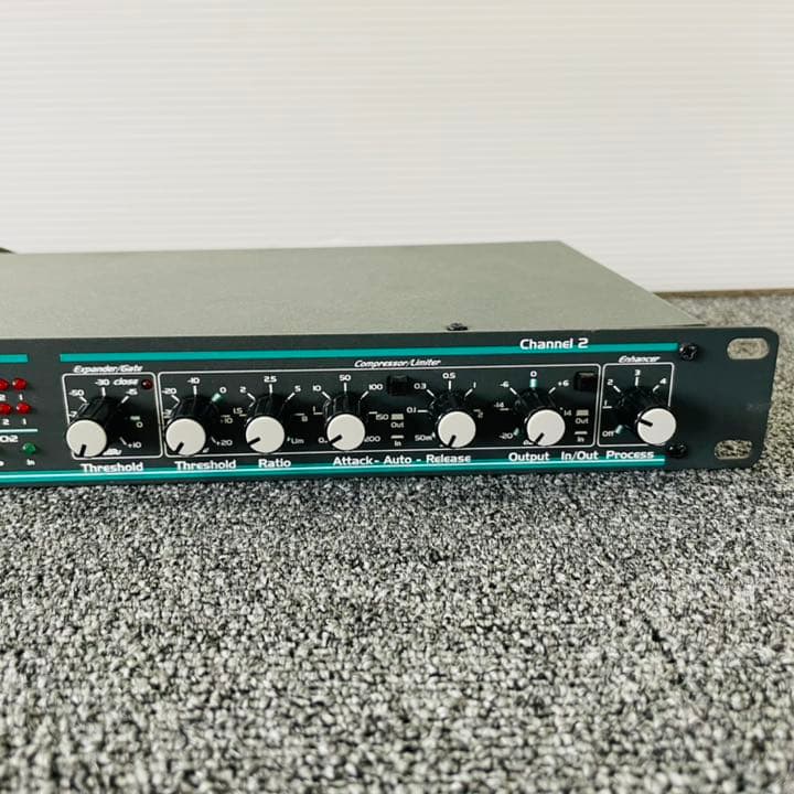 McLELLAND  CP-102   デュアルチャンネルコンプレッサー