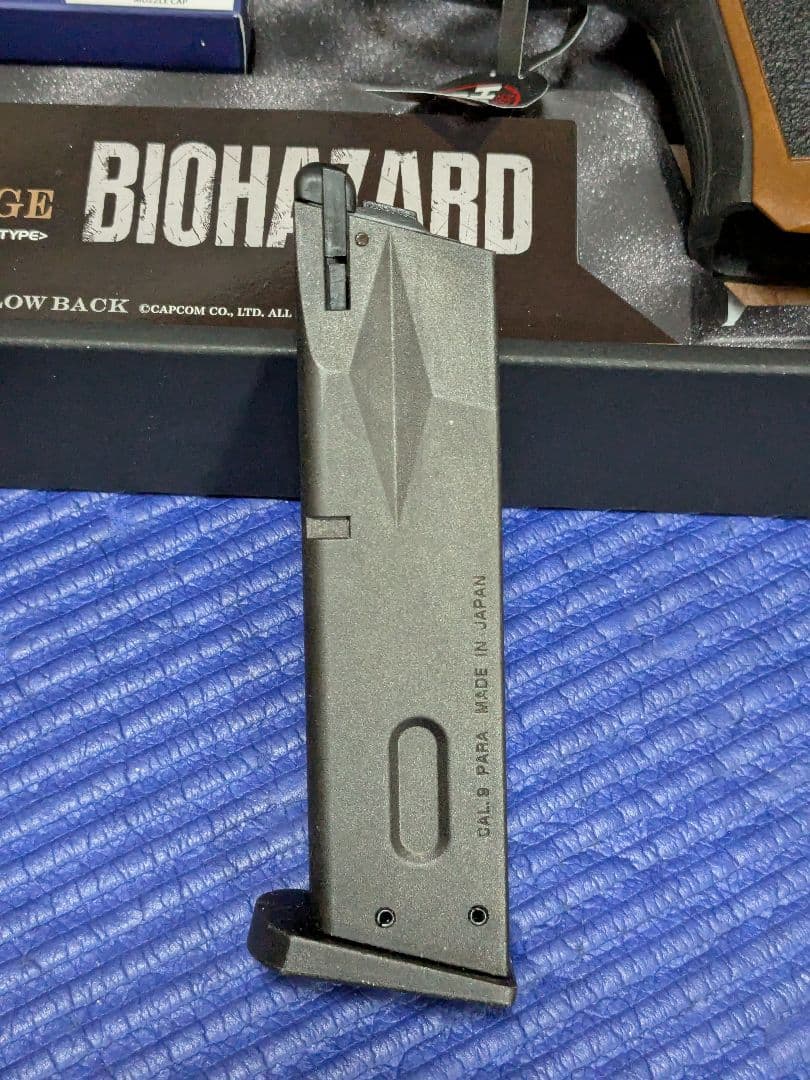 東京マルイ製のガスブローバックエアガン、SAMURAI EDGE