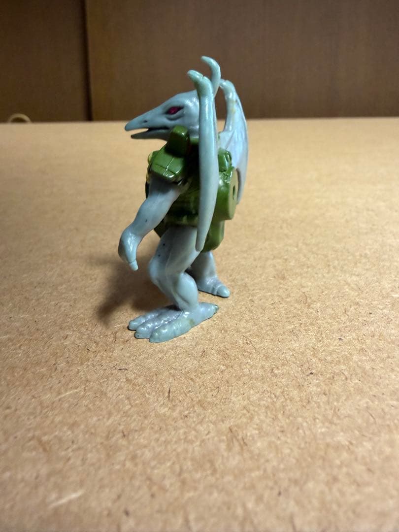 ビーストフォーマー レーザービースト スラッグキングボーン フィギュア