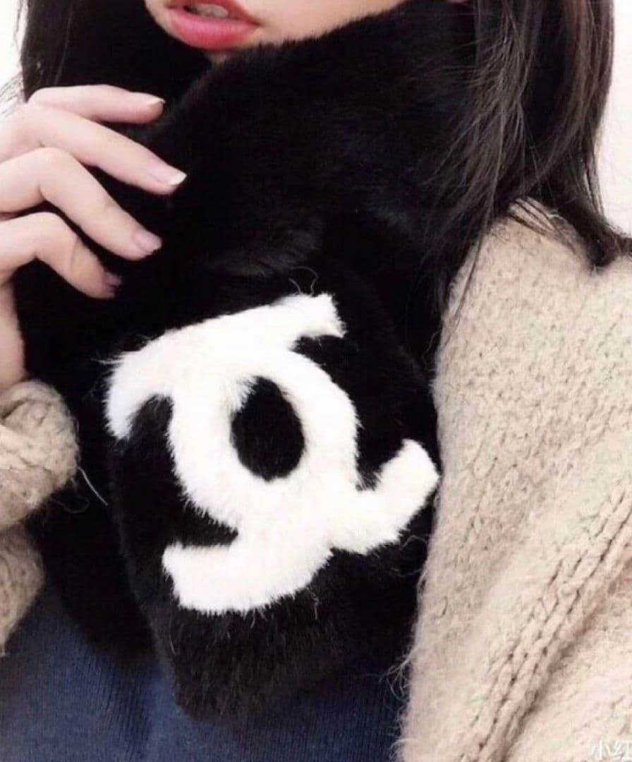 ☆CHANEL エコファー マフラー☆