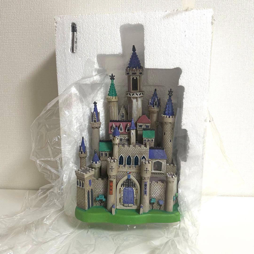 ディズニー　眠れる森の美女　キャッスルコレクション　スノードーム　小物入れ