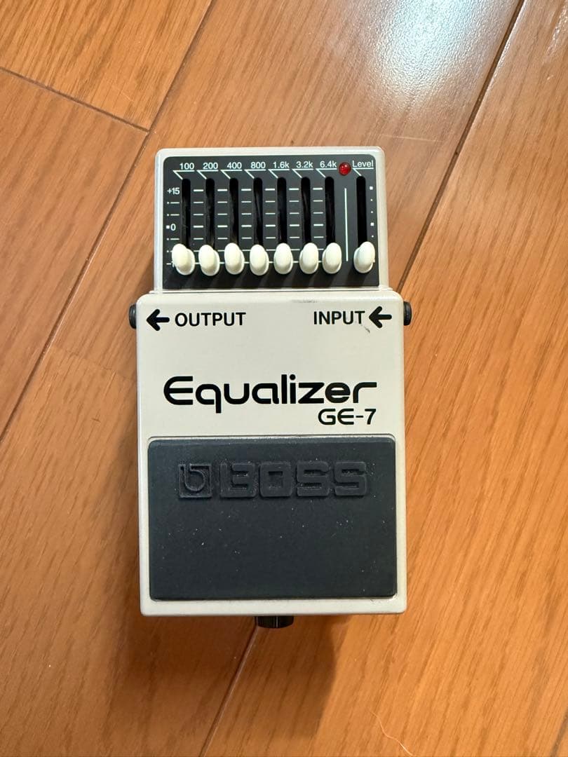 美品！BOSS GE-7 イコライザーエフェクター