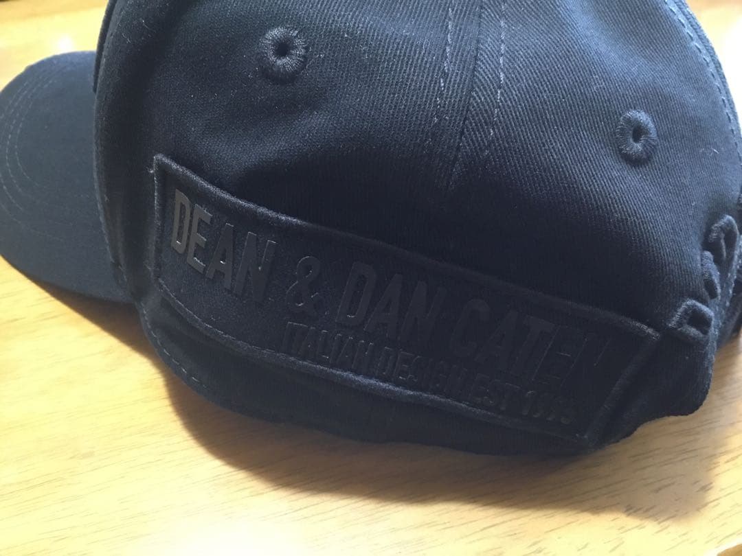 【未使用】DSQUARED2 ICON ブラックキャップ