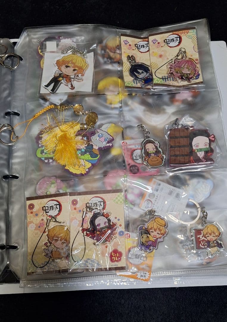 鬼滅の刃グッズまとめ売り140点バラ売り❌