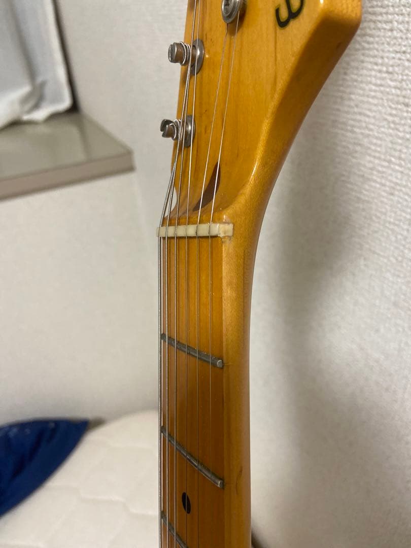 エドワード　ストラト