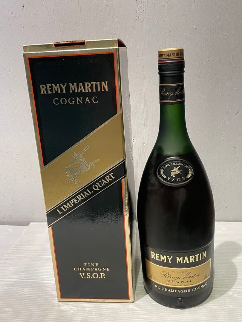 【REMYMARTIN/レミーマルタン】未開封品　コニャック　古酒　お酒
