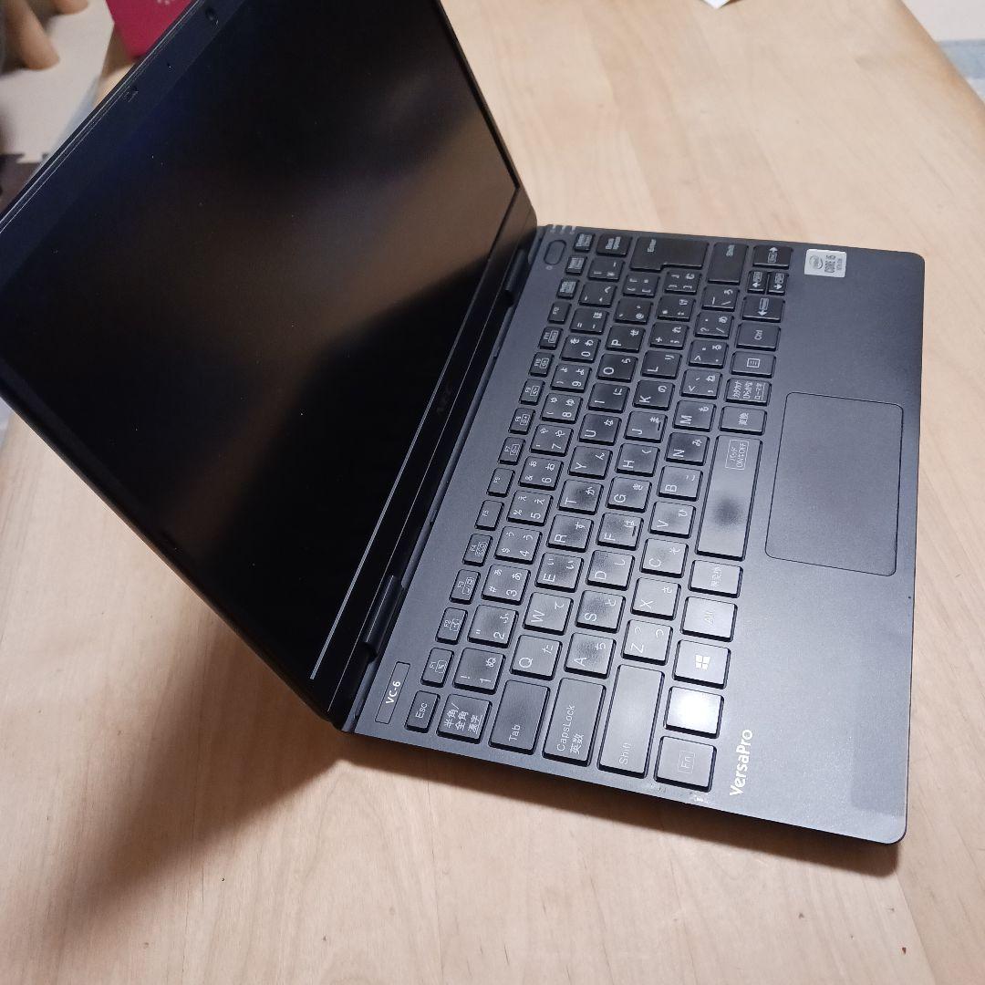 VersaPro 13.3インチ モバイルノートPC　VKT10CZG6