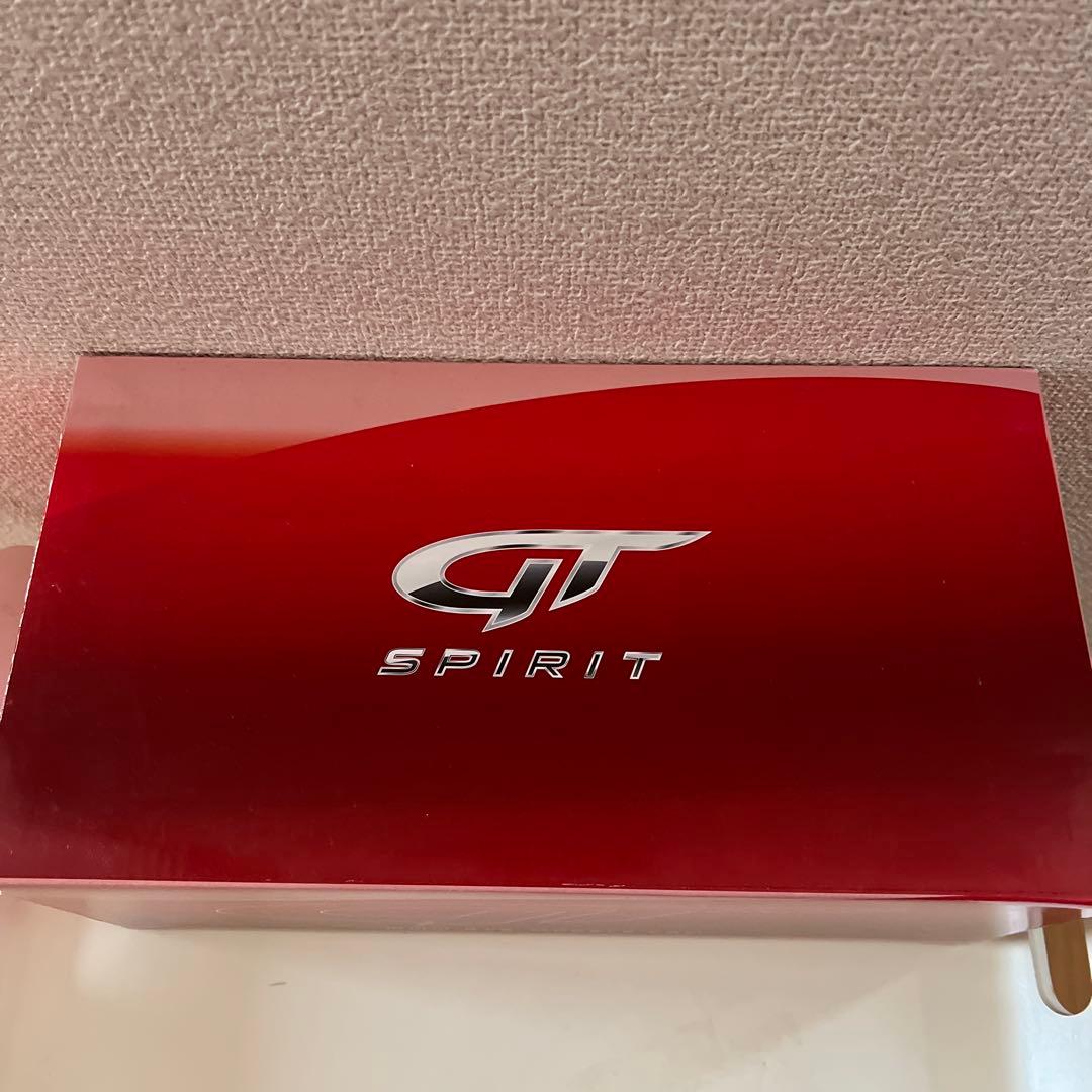 BMW M3 ホワイト 1/18スケール