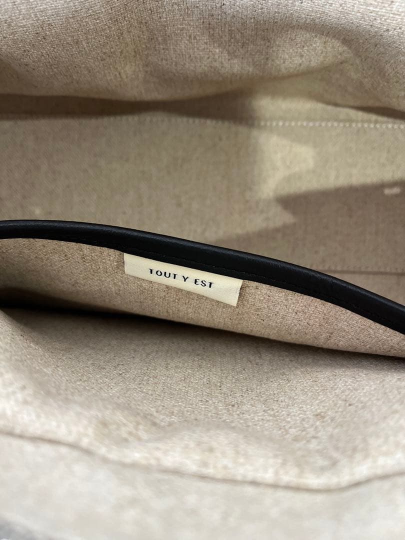 新品 TOUT YEST トゥティエ SAC LOQUET ロケバッグ ブラック