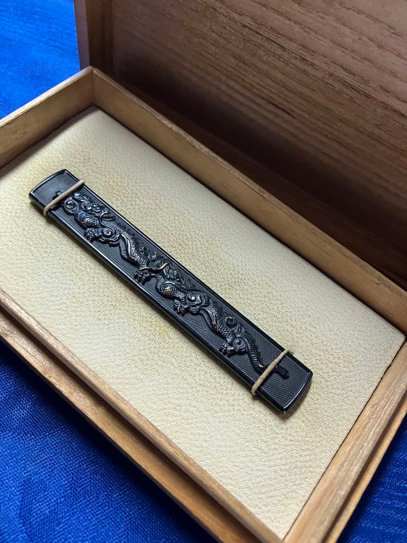 小柄　日本刀　刀　骨董品　時代　龍図　桐箱