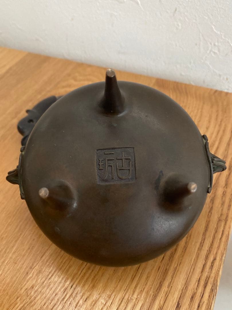 古玩 獅子蓋龍耳香炉 三脚香炉　銅器彫刻 　香櫨　三つ足香炉　中国美術　朝鮮
