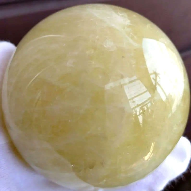 ☆きらりchan☆ 【割引特価】シトリン丸玉　1.5Kg（木製台座付き）