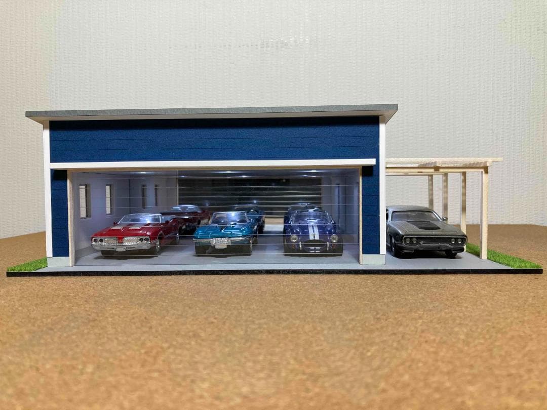 ミニカー用ジオラマ：1/43 木造パーゴラ付ガレージ（ダークブルー）ミラー貼り
