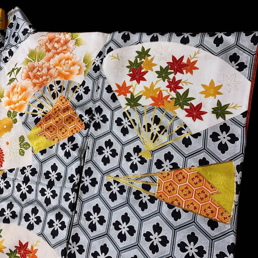 (あ913) モダンな粋を纏う ✦ グレーに黒亀甲花模様 アンティーク振袖セット