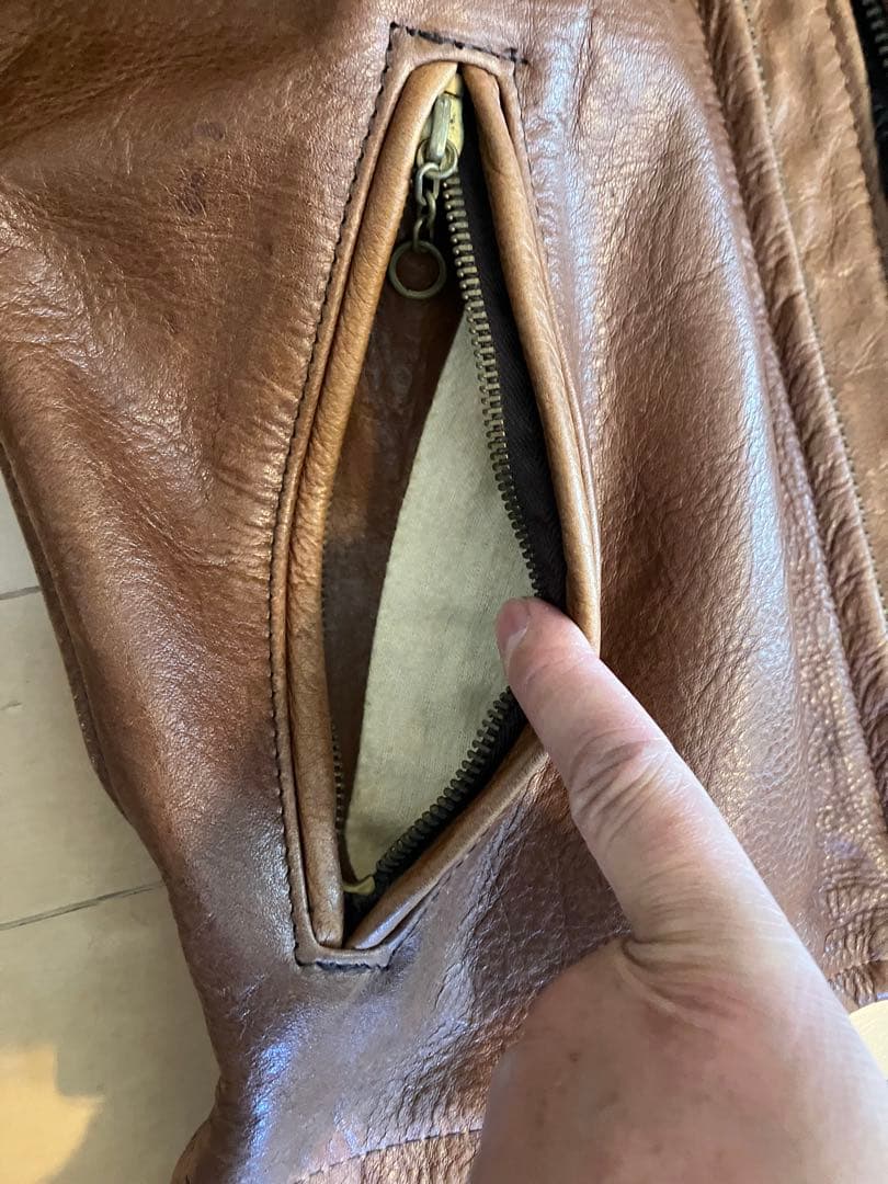 ショット　シングルライダース　茶色