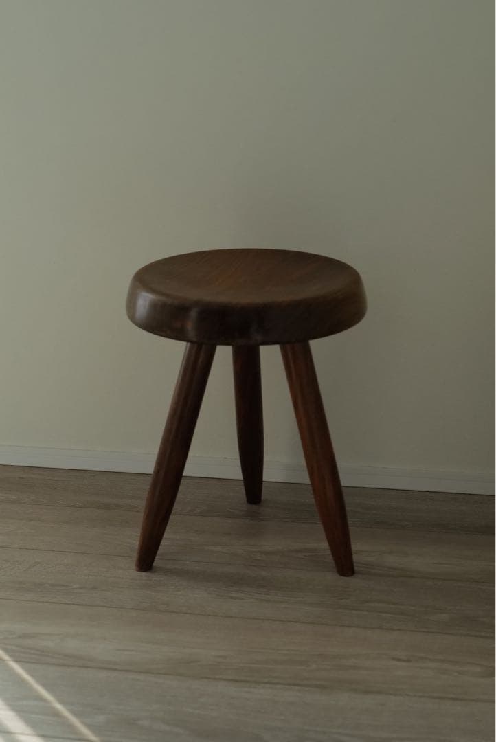 シャルロット・ペリアン　ベルジェスツール