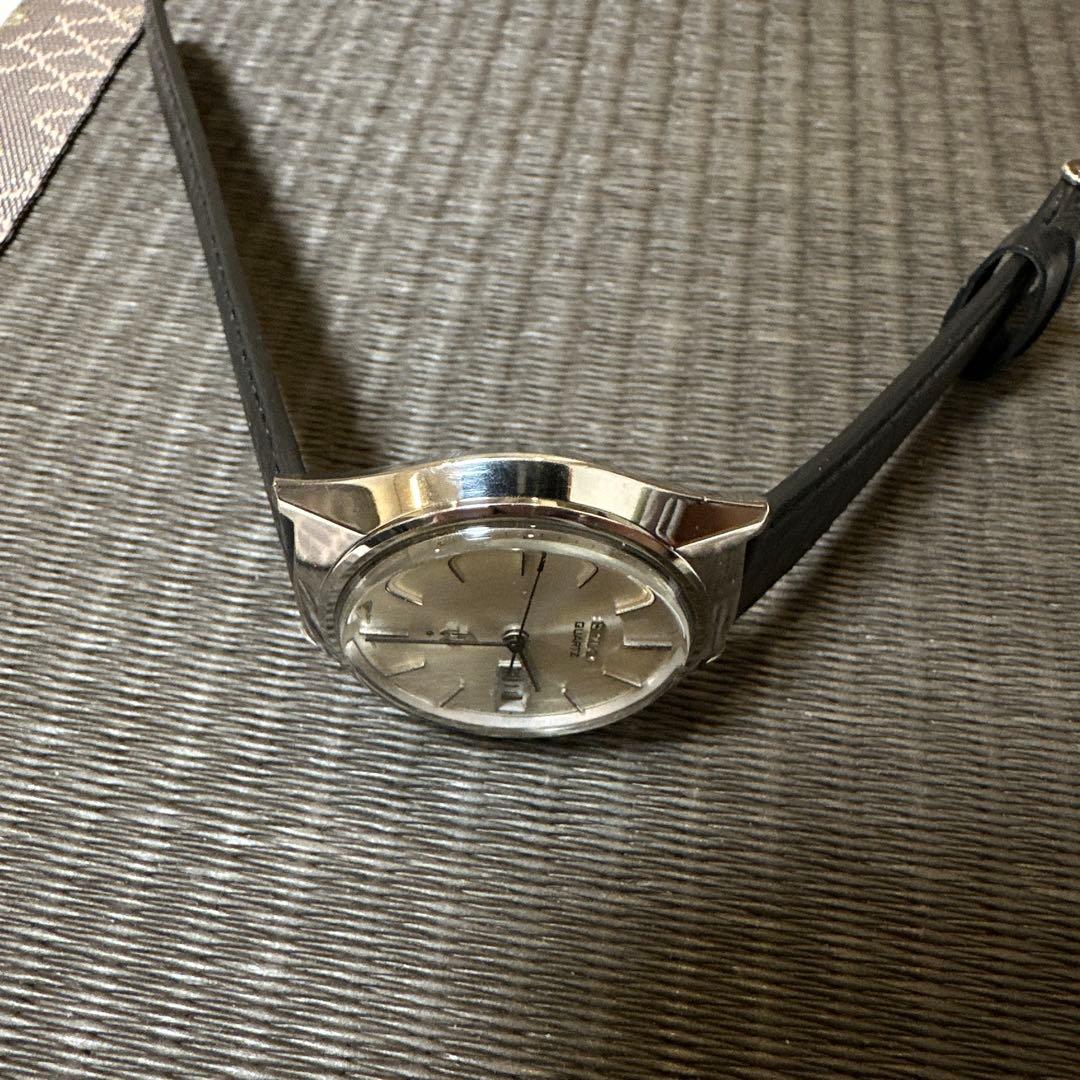 SEIKO クォーツ 腕時計 稼動品　3803 美品