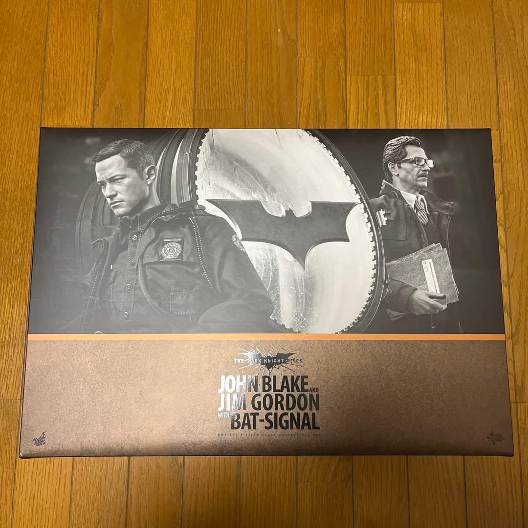 ホットトイズ　ジョン・ブレイク＆ジム・ゴードン　バットシグナル投光器付き