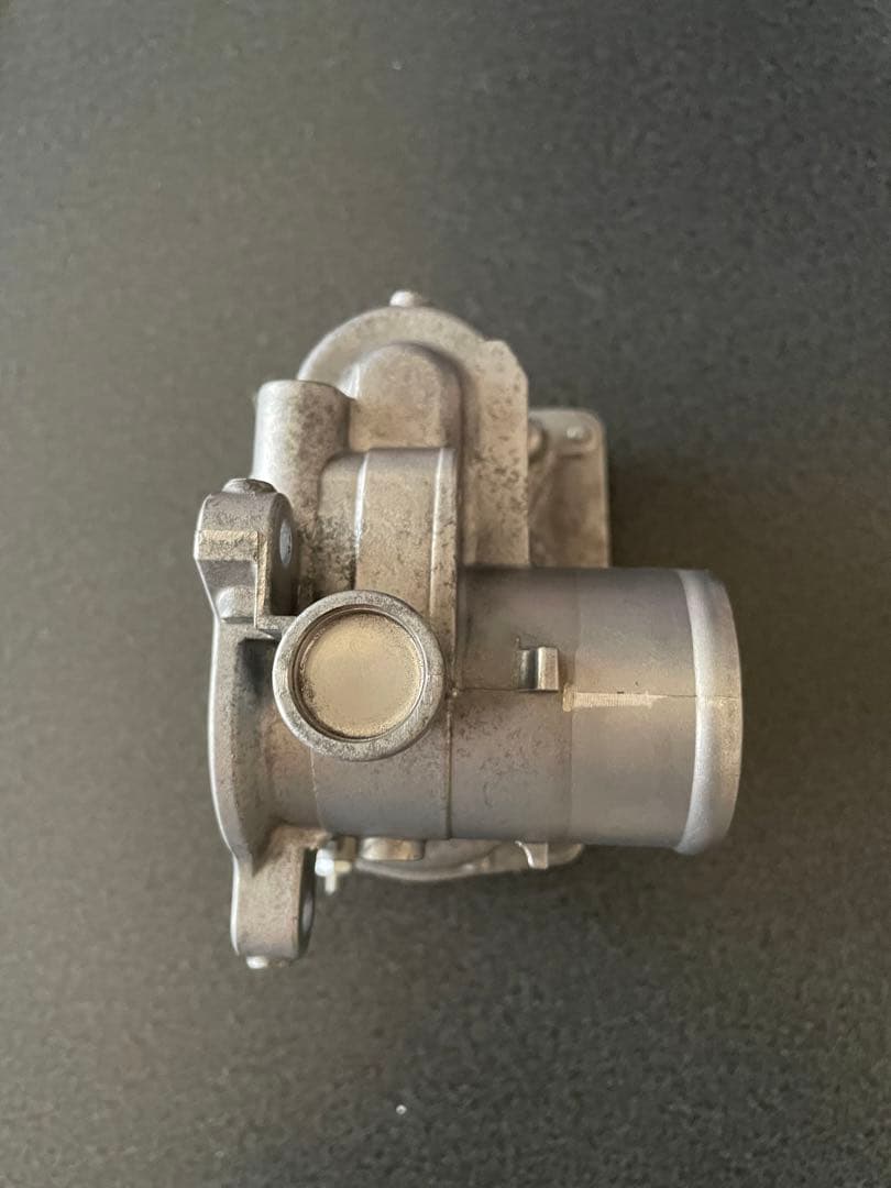 ラージサイズスロットル　R06Aエンジン搭載車用