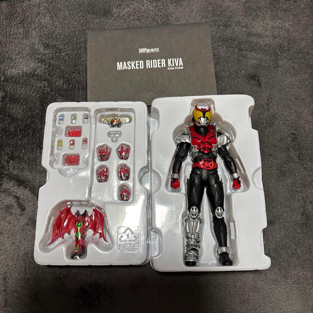 SHFiguarts 真骨頂　仮面ライダーキバ