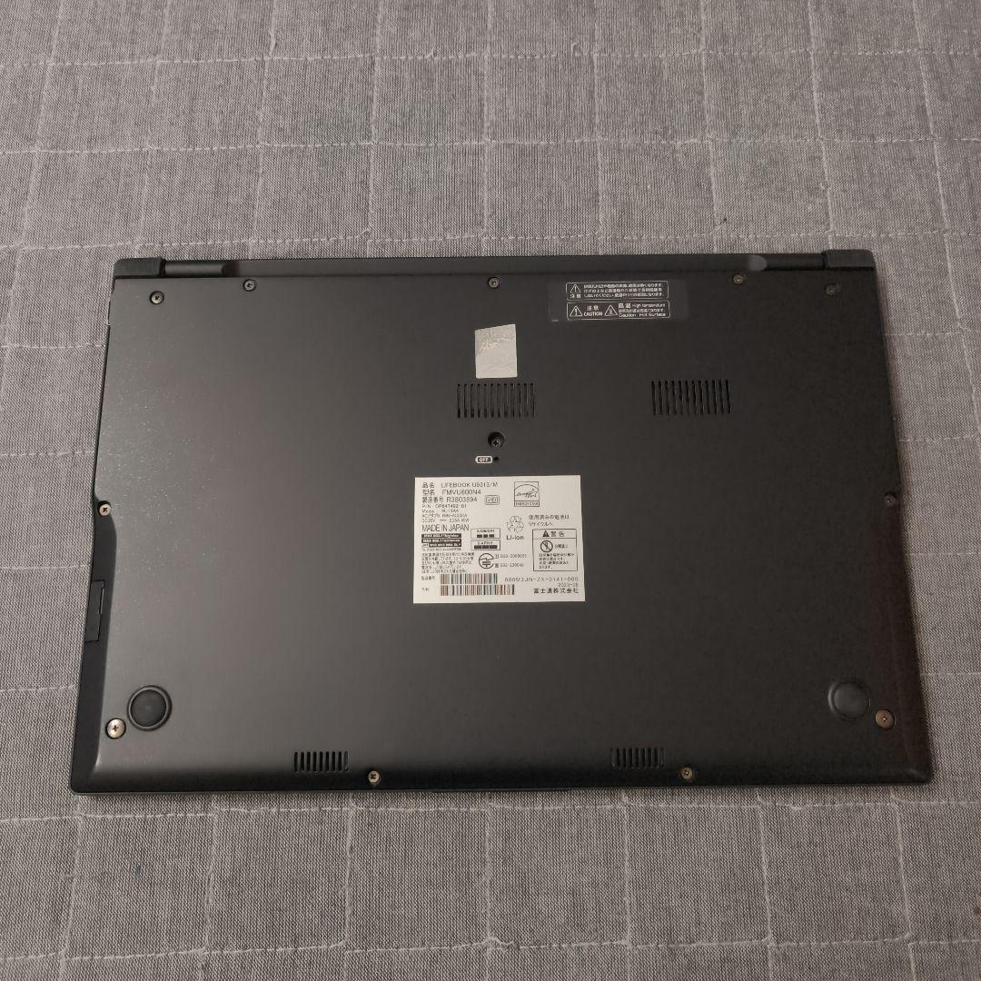 日本製 Fujitsu 美品 超軽量 驚速 13世代i5 8GB 新品1TB