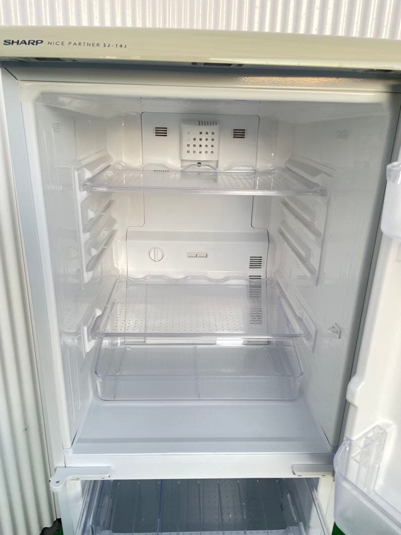 922 シャープ 左右付け替え可能 2ドア冷蔵庫 一人暮らし 単身 国産 レトロ
