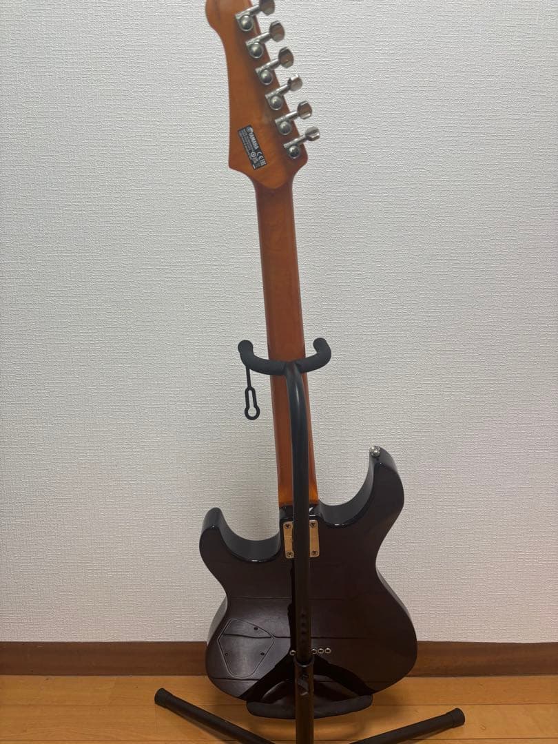 Yamaha PACIFICA 611HFM エレキギター