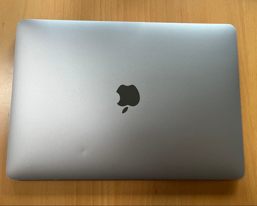 MacBook Air (i5 16GB 2020年)