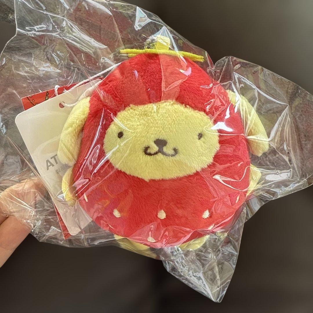 LOWRAYSFARM×サンリ　いちご新聞　トイキーホルダー　ポムポムプリン