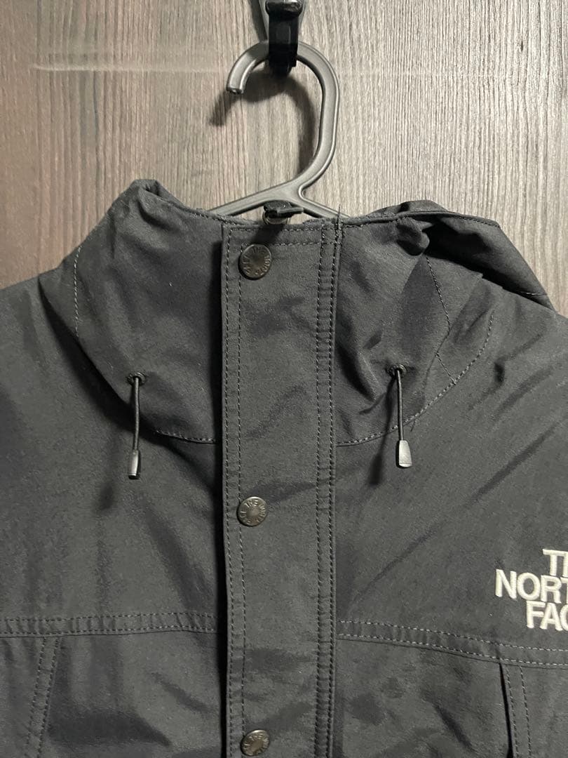 【希少】ザノースフェイス　マウンテンライトジャケット　黒　刺繍　np11834