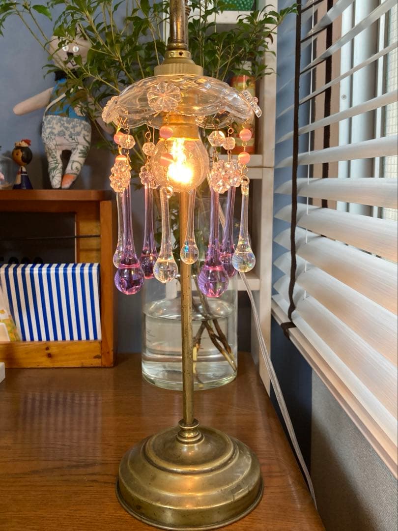 シャンデリア　1920年　フランス（紫と虹）アンティーク　オパールセント